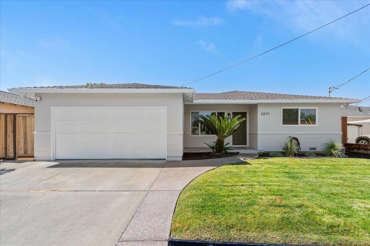 Detail Gallery Image 1 of 32 For 3891 Mills Way, Livermore,  CA 94550 - 3 Beds | 1 Baths