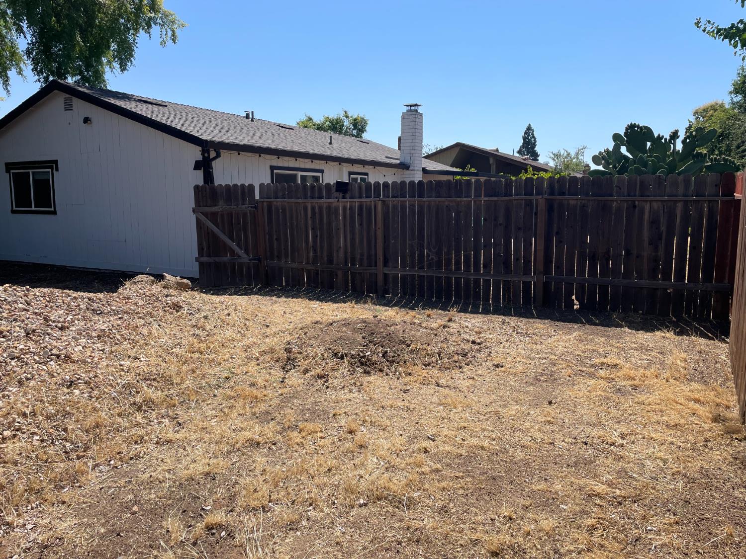 Detail Gallery Image 24 of 32 For 9185 Clendenen Way, Sacramento,  CA 95826 - 3 Beds | 2 Baths