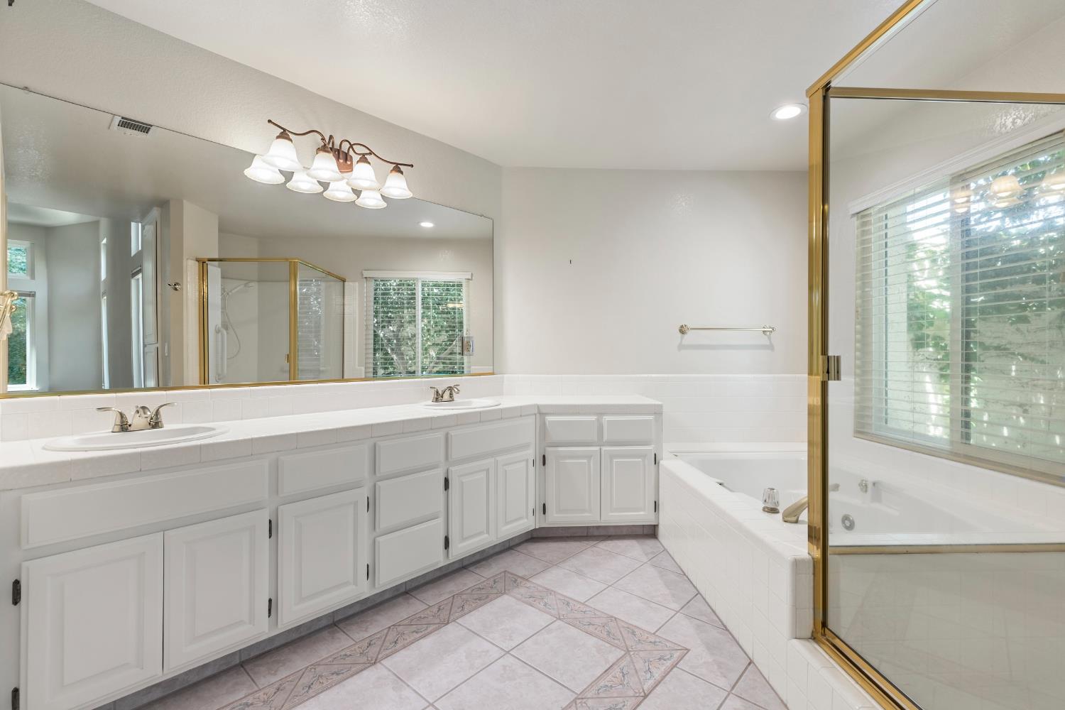 Detail Gallery Image 25 of 41 For 1173 Copper Verde Ln, Modesto,  CA 95355 - 3 Beds | 2 Baths