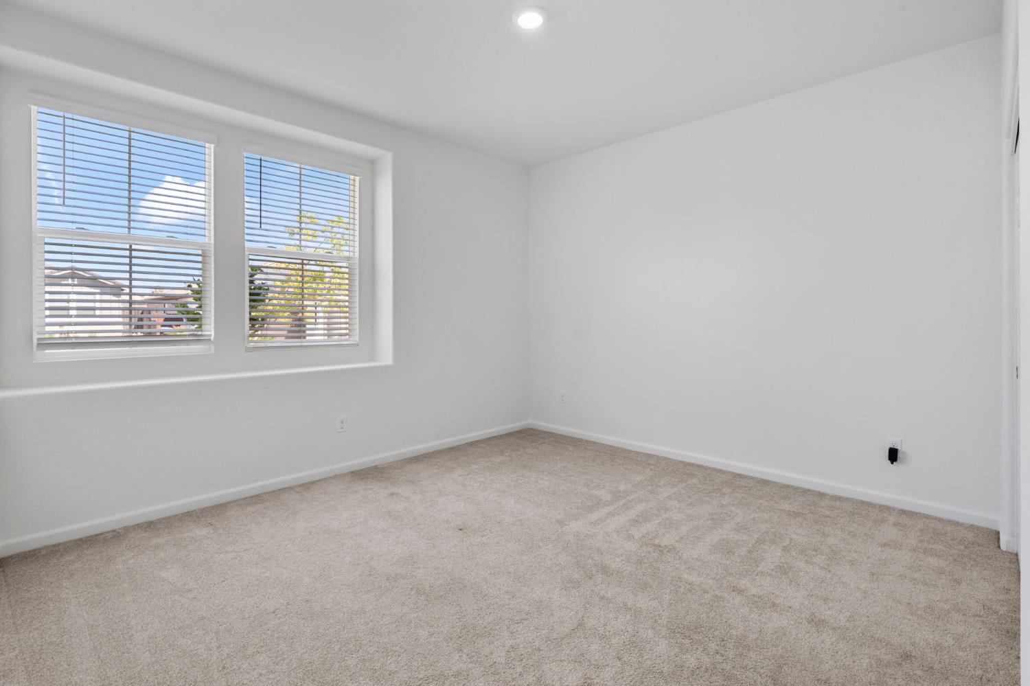 Detail Gallery Image 11 of 50 For 9526 Cadmium Ct, Sacramento,  CA 95829 - 4 Beds | 2 Baths