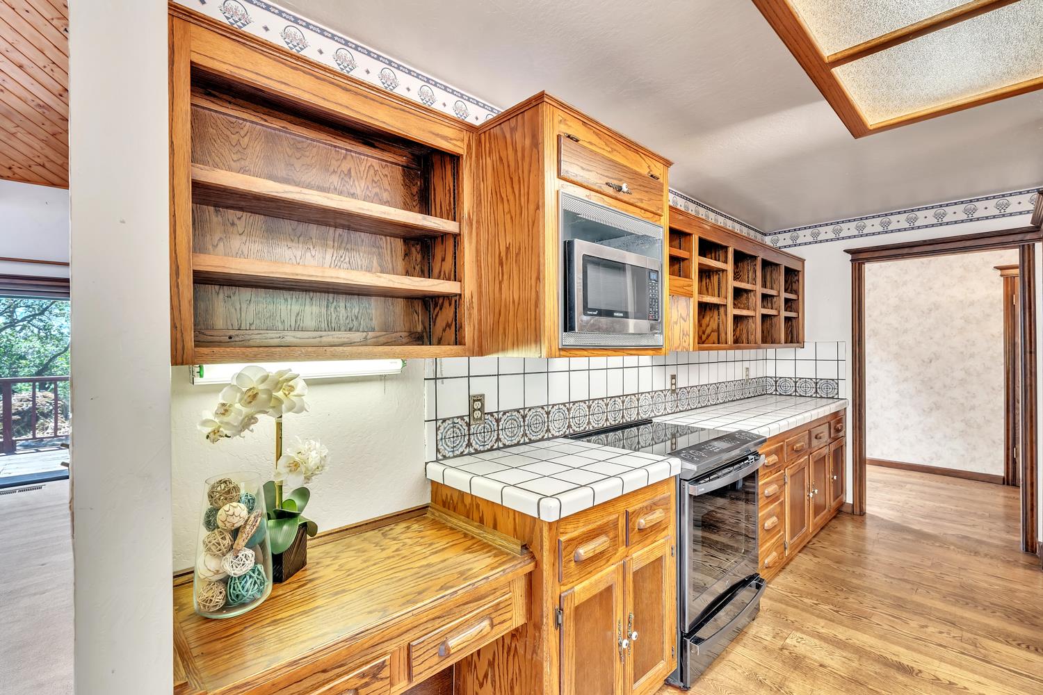 Detail Gallery Image 9 of 39 For 1490 Sage Rd, Colfax,  CA 95713 - 2 Beds | 3 Baths
