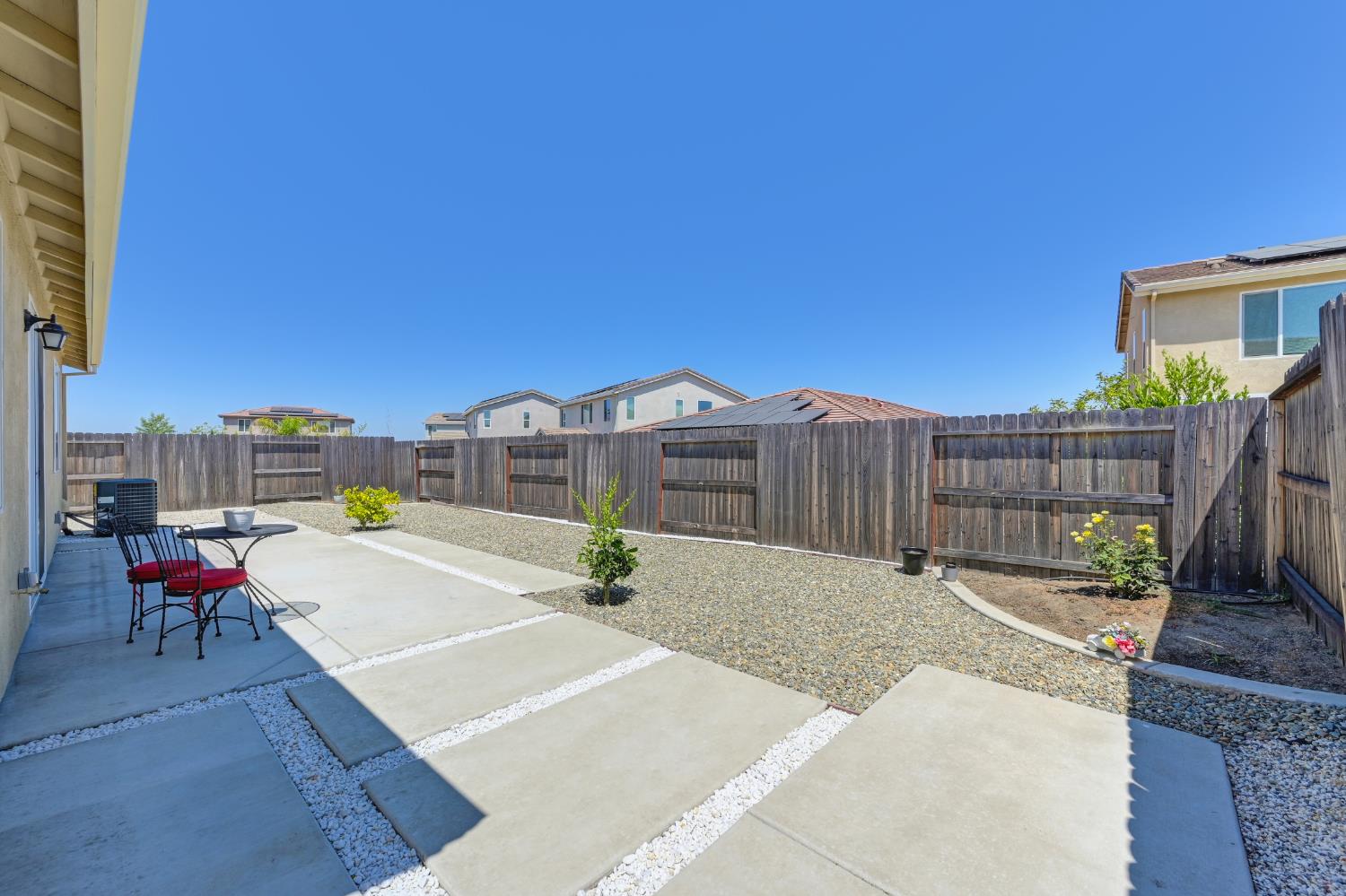 Detail Gallery Image 29 of 32 For 140 Tortosa Ct, Lincoln,  CA 95648 - 4 Beds | 2 Baths