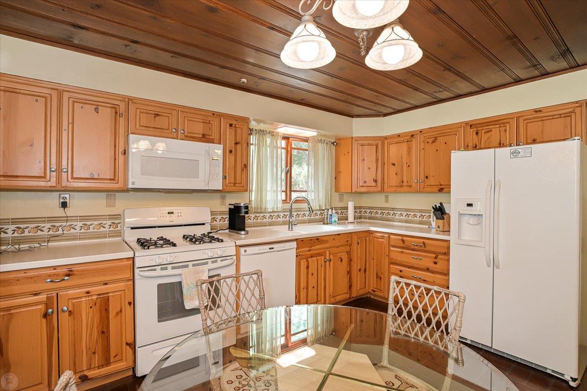 Detail Gallery Image 31 of 71 For 28248 Georges Dr, Strawberry,  CA 95375 - 4 Beds | 2 Baths