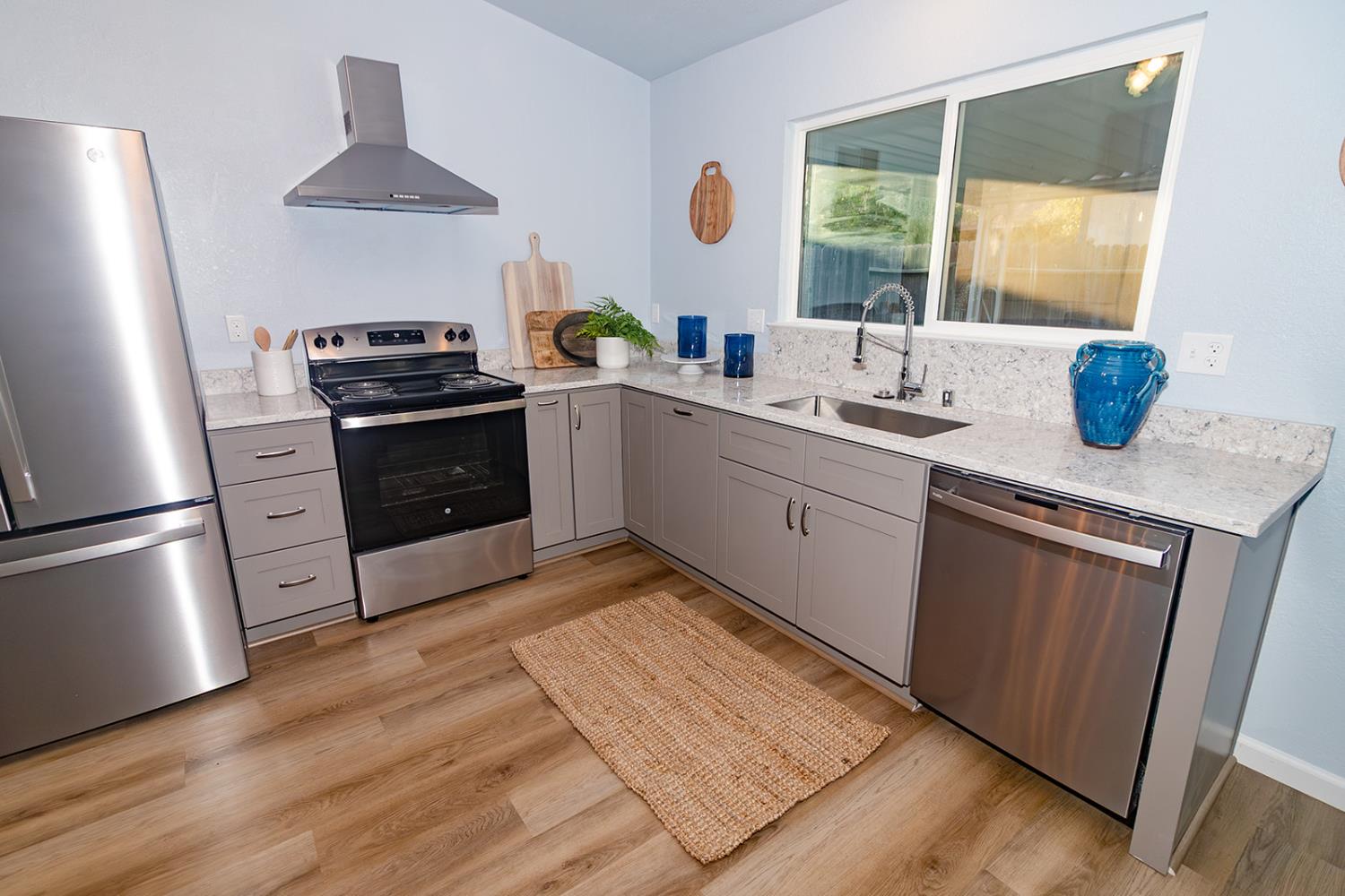 Detail Gallery Image 19 of 35 For 1377 Leo Way, Woodland,  CA 95776 - 3 Beds | 2 Baths