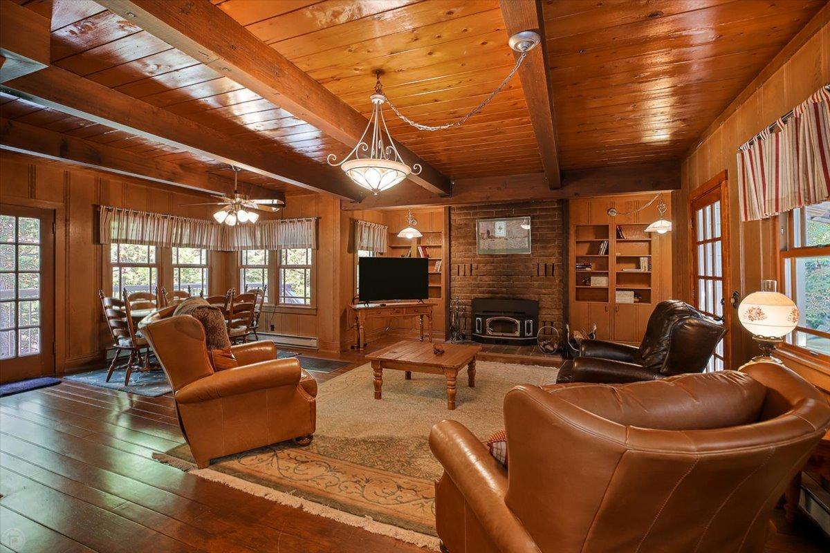 Detail Gallery Image 16 of 71 For 28248 Georges Dr, Strawberry,  CA 95375 - 4 Beds | 2 Baths