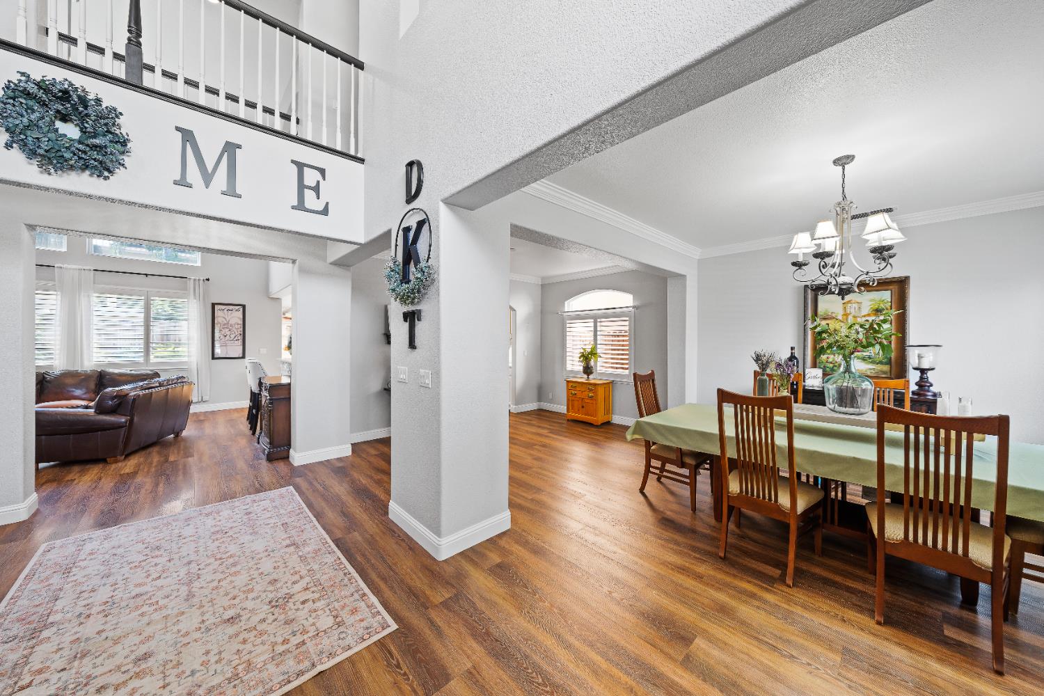 Detail Gallery Image 6 of 49 For 5504 Pleasant Grove Ct, Salida,  CA 95368 - 4 Beds | 3 Baths