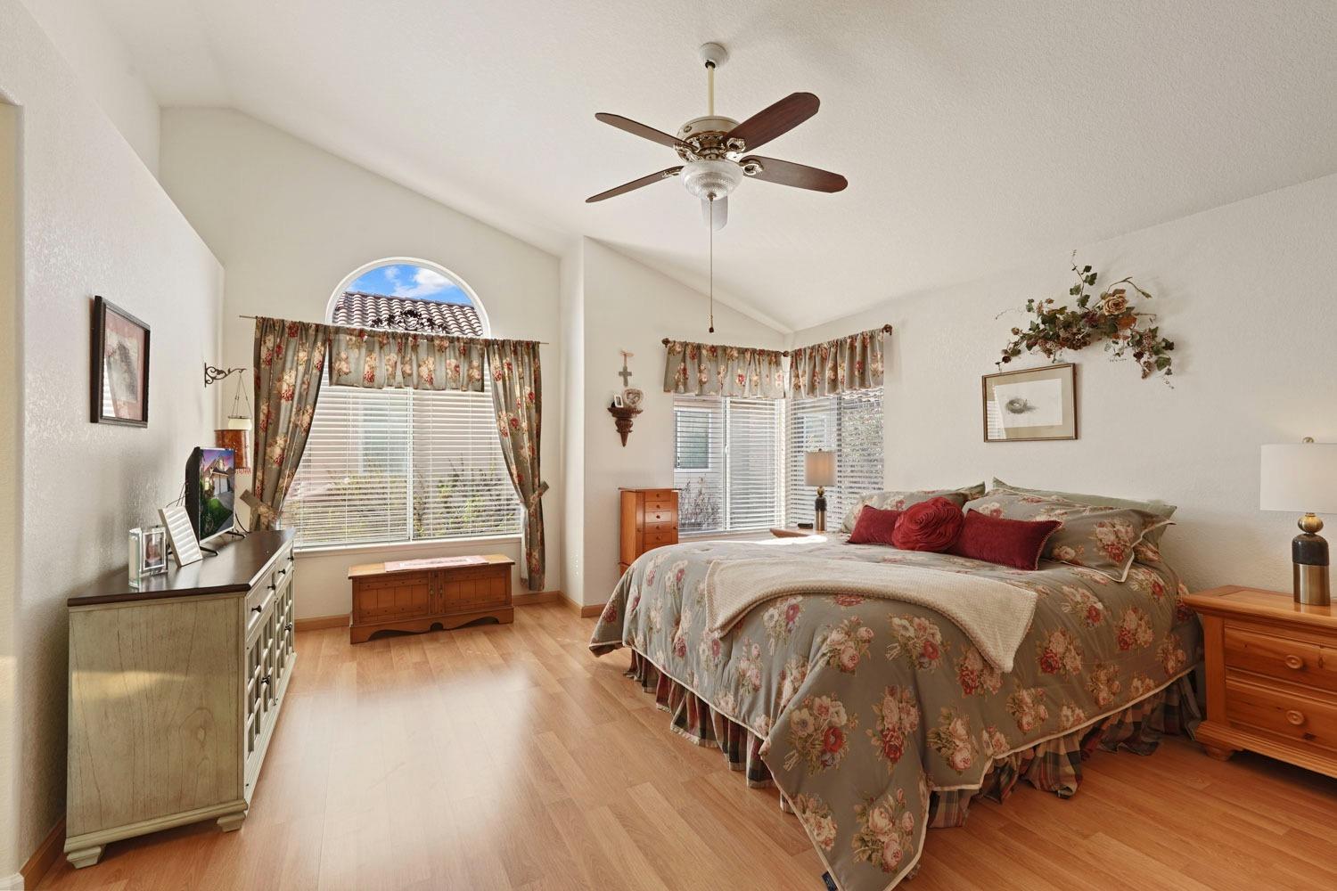 Detail Gallery Image 29 of 45 For 1145 Madera, Tracy,  CA 95377 - 4 Beds | 3 Baths