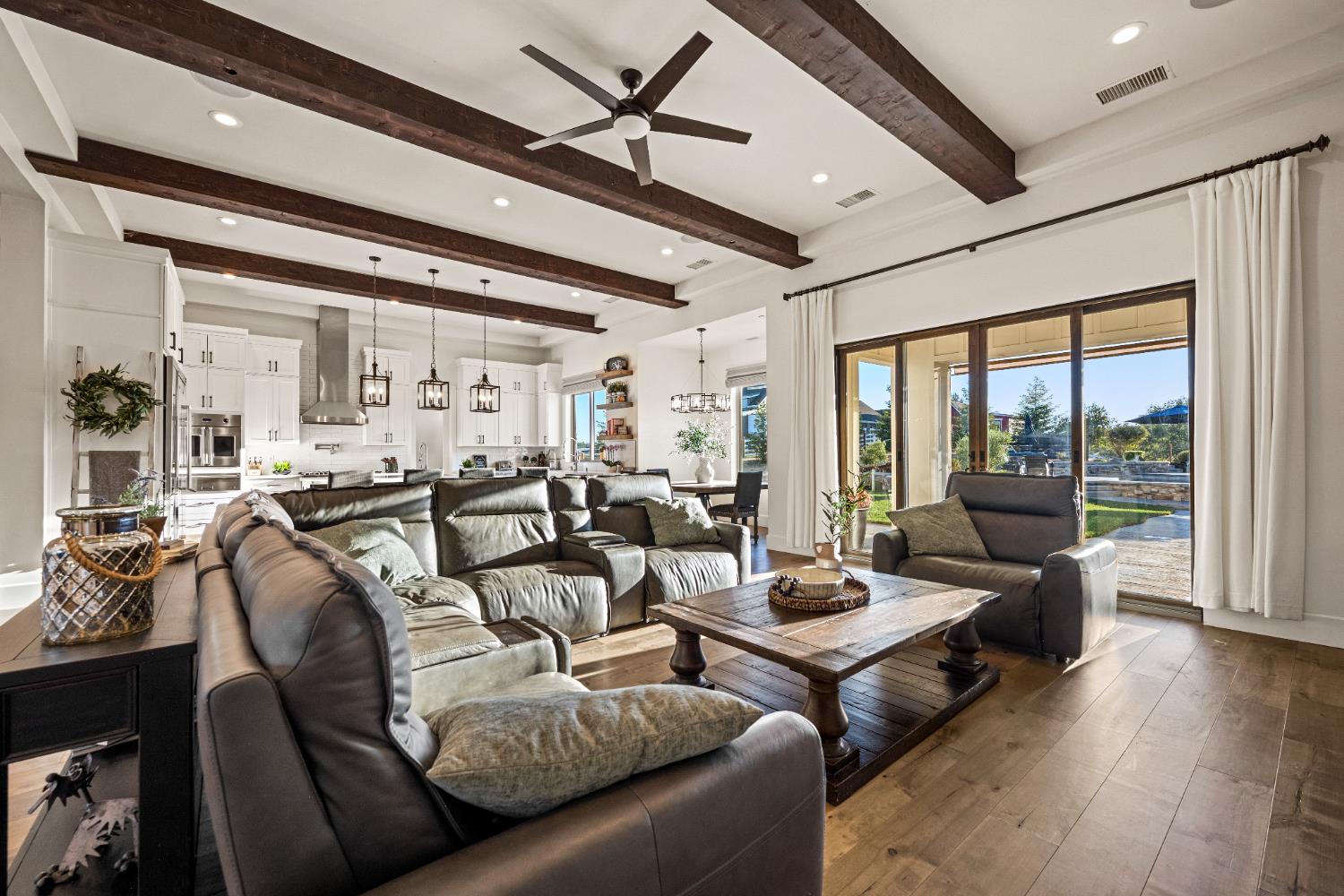 Detail Gallery Image 8 of 80 For 3050 Rattlesnake Rd, Newcastle,  CA 95658 - 5 Beds | 3/1 Baths