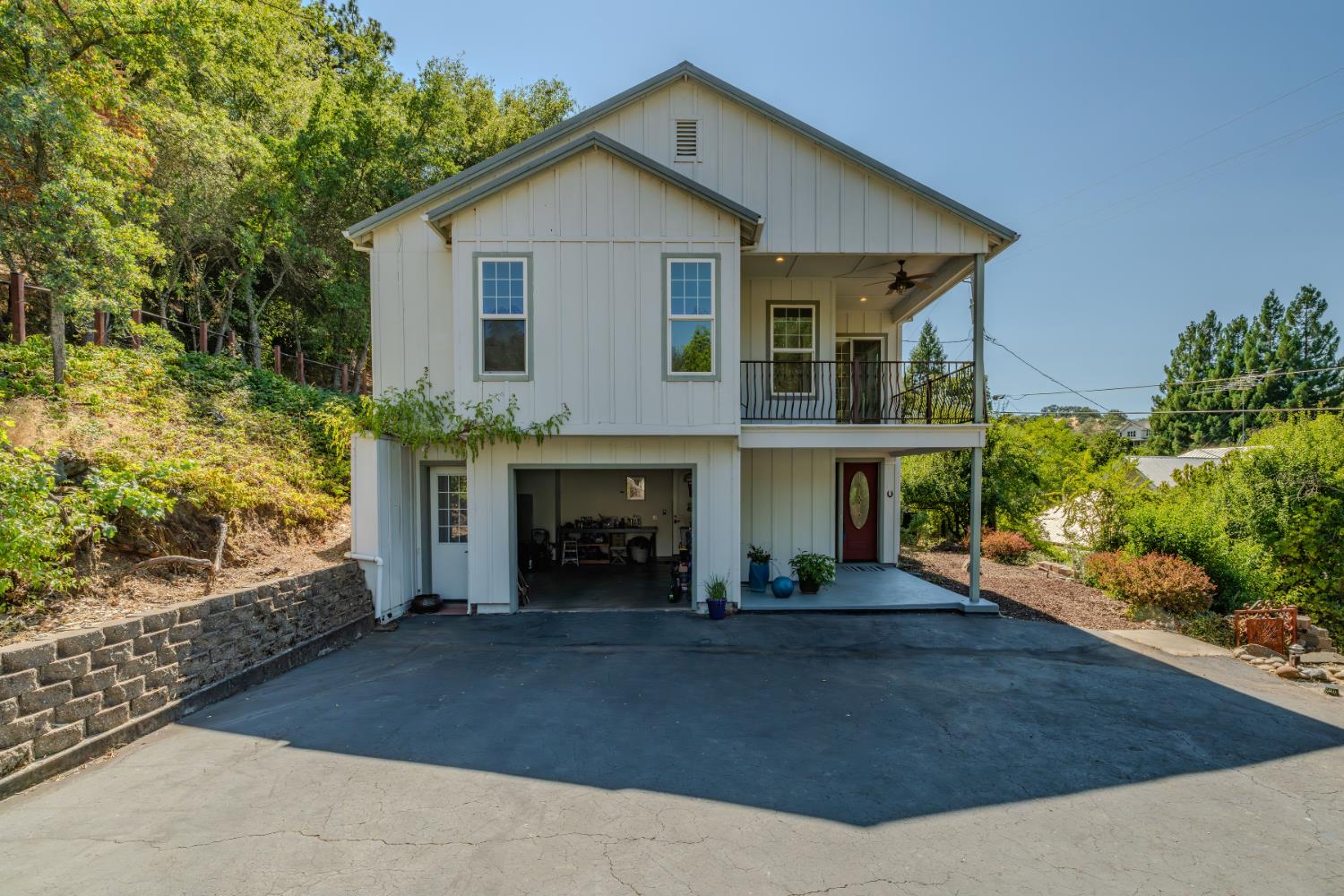 Detail Gallery Image 3 of 75 For 14385 Gods Hls, Amador City,  CA 95601 - 2 Beds | 2/1 Baths