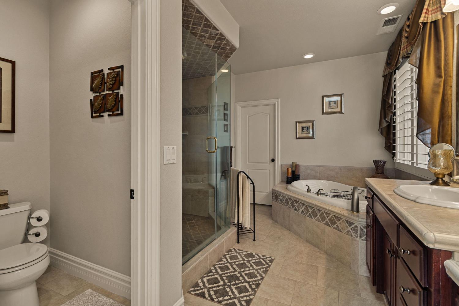 Detail Gallery Image 25 of 57 For 4325 Jacinthe Ct, Modesto,  CA 95356 - 4 Beds | 4/1 Baths