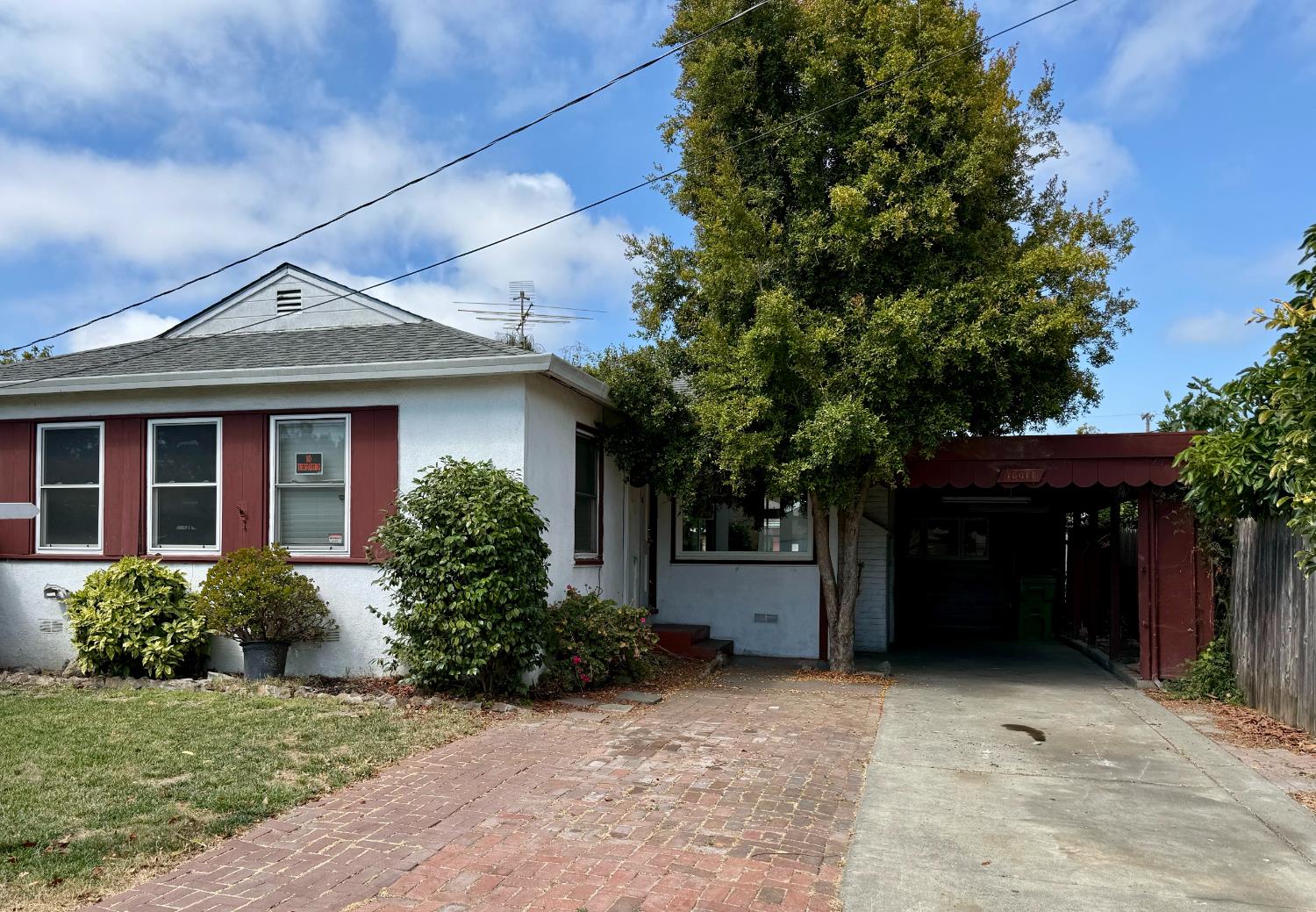 Detail Gallery Image 2 of 2 For 16011 via Conejo, San Lorenzo,  CA 94580 - 3 Beds | 1 Baths