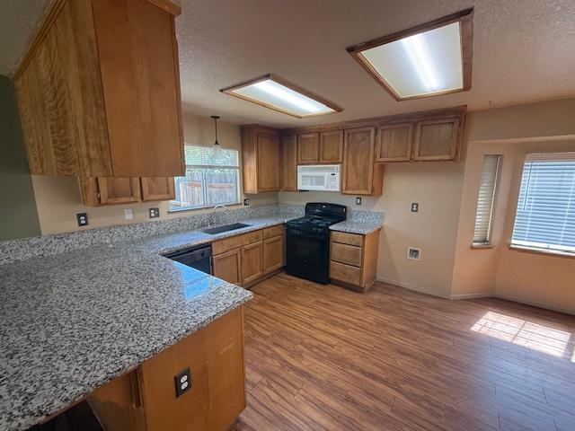 Detail Gallery Image 10 of 24 For 2131 Creek Park Dr, Newman,  CA 95360 - 3 Beds | 2 Baths