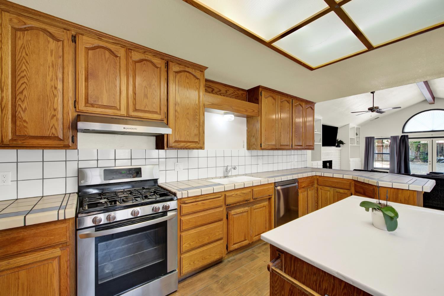 Detail Gallery Image 30 of 76 For 509 East, Winters,  CA 95694 - 3 Beds | 2 Baths