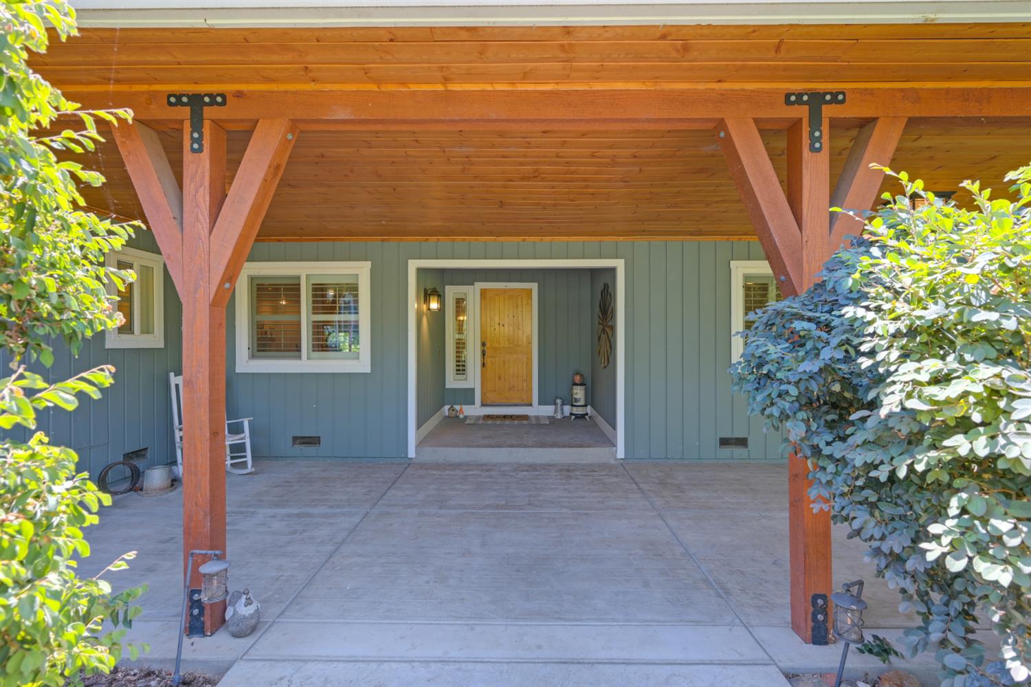 Detail Gallery Image 8 of 99 For 1653 Gold Rush Way, Penryn,  CA 95663 - 3 Beds | 2/1 Baths