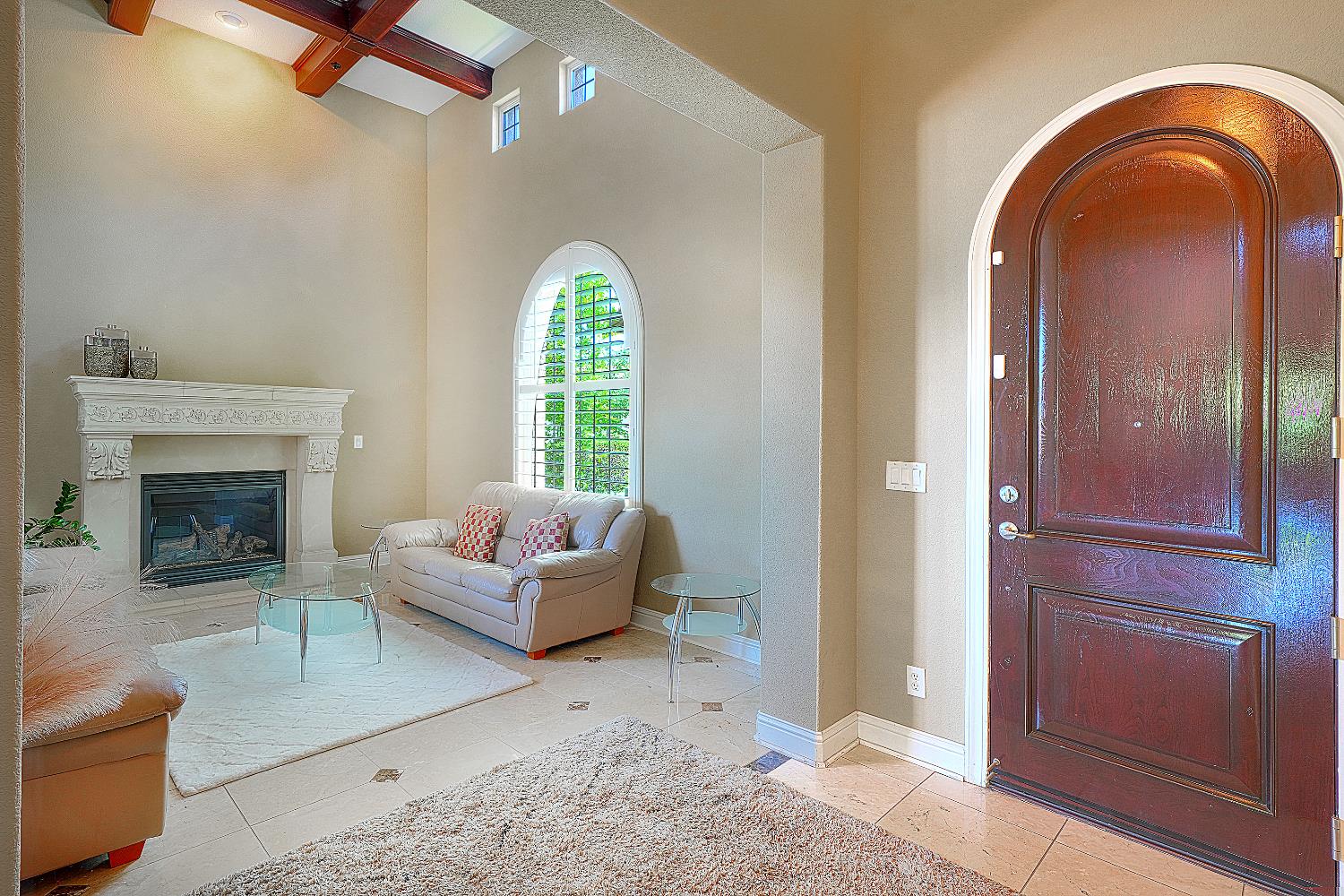 Detail Gallery Image 4 of 97 For 1340 Bella Cir, Lincoln,  CA 95648 - 7 Beds | 5 Baths