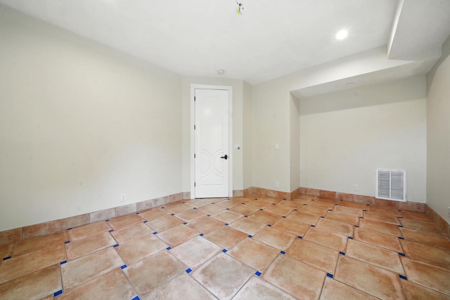 Detail Gallery Image 70 of 75 For 14385 Gods Hls, Amador City,  CA 95601 - 2 Beds | 2/1 Baths