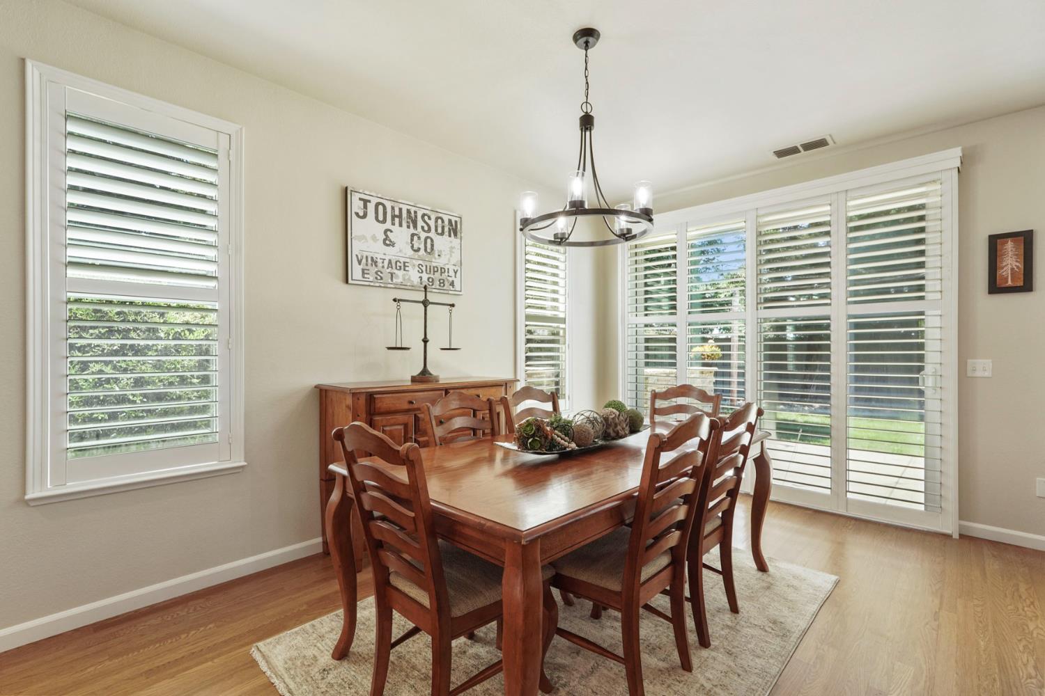 Detail Gallery Image 8 of 43 For 312 Rivergate Dr, Oakdale,  CA 95361 - 3 Beds | 2 Baths