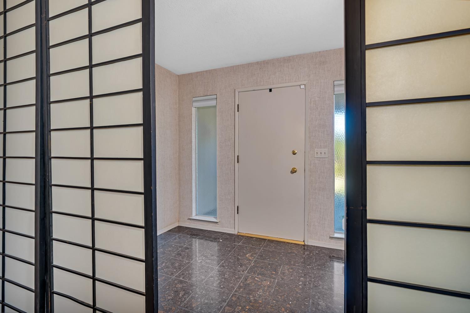 Detail Gallery Image 8 of 58 For 1838 Hillview Dr, Los Banos,  CA 93635 - 3 Beds | 2 Baths