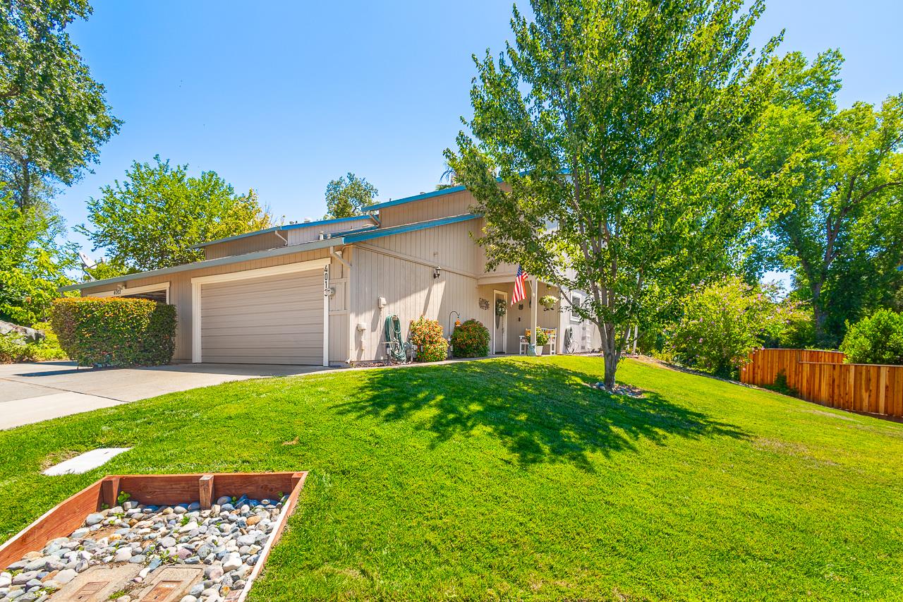 Detail Gallery Image 1 of 24 For 4013 Quarry Ct, Loomis,  CA 95650 - 3 Beds | 2/1 Baths