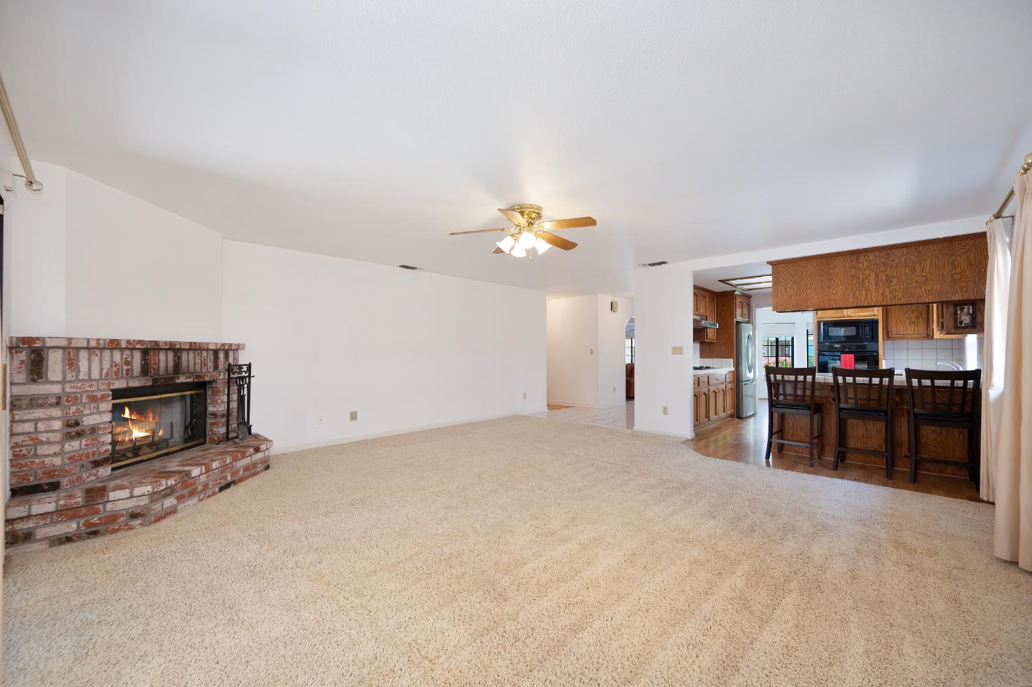 Detail Gallery Image 23 of 53 For 5408 E Brook Way, Elk Grove,  CA 95758 - 3 Beds | 2 Baths