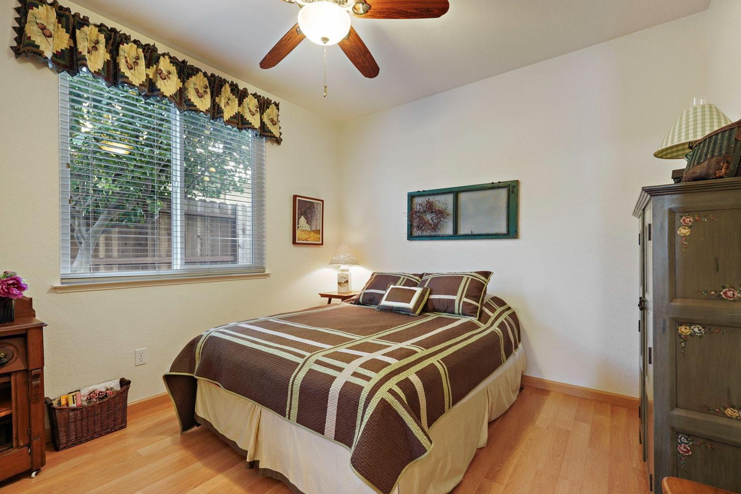 Detail Gallery Image 21 of 45 For 1145 Madera, Tracy,  CA 95377 - 4 Beds | 3 Baths