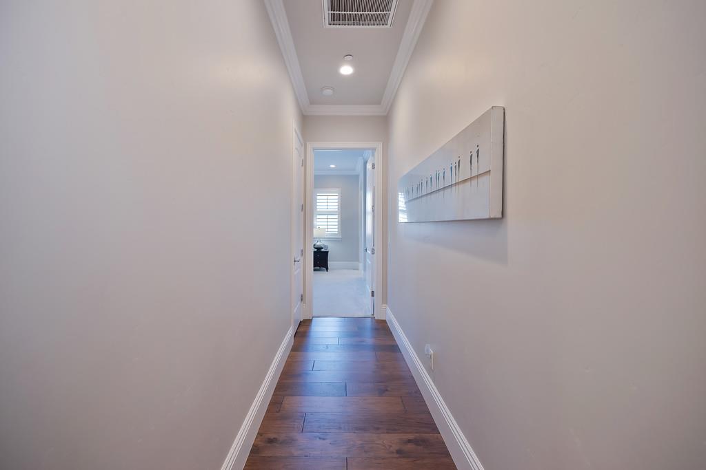 Detail Gallery Image 36 of 94 For 689 Oreno Cir, Folsom,  CA 95630 - 5 Beds | 4/1 Baths