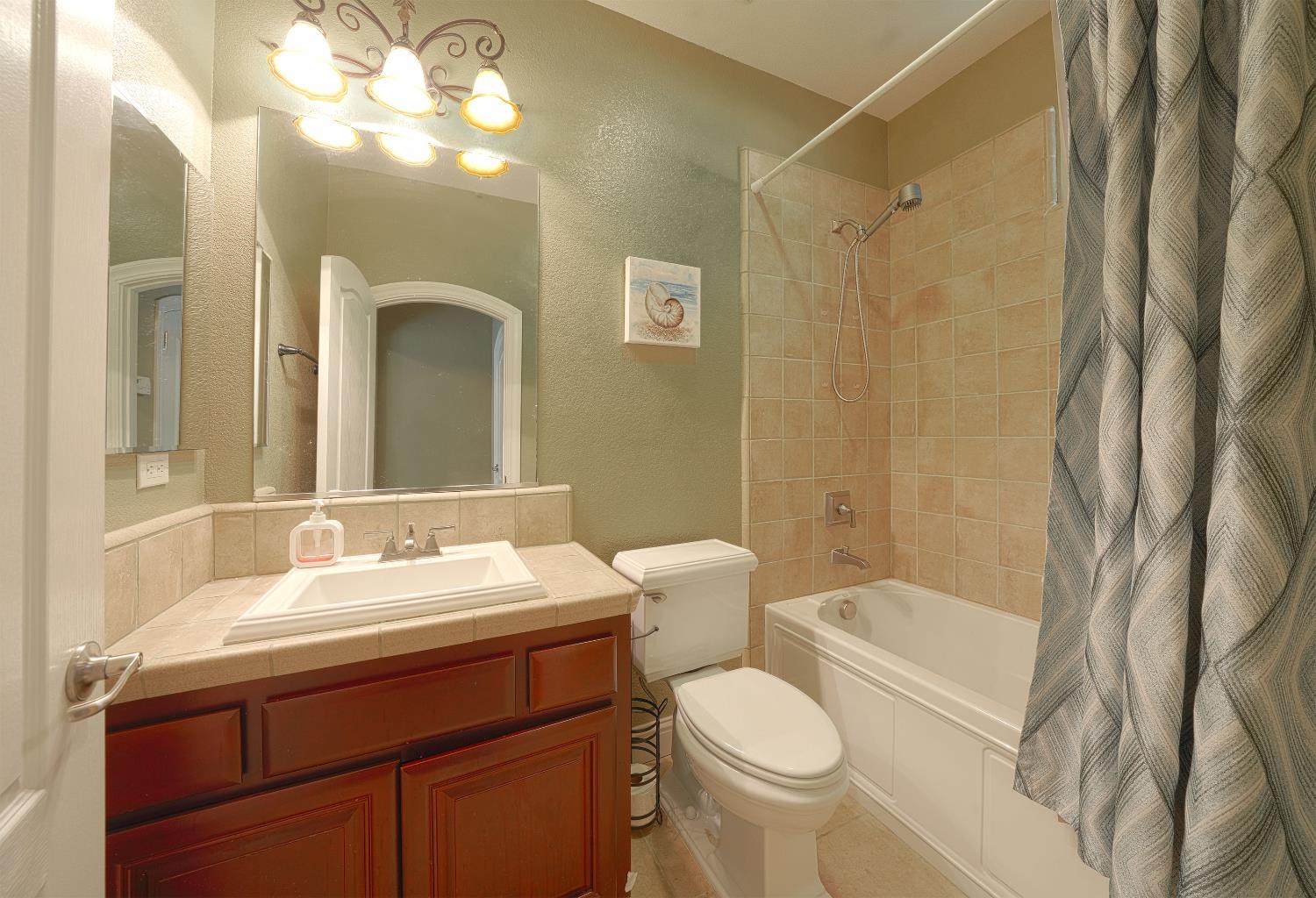 Detail Gallery Image 68 of 97 For 1340 Bella Cir, Lincoln,  CA 95648 - 7 Beds | 5 Baths