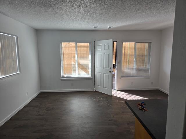 Detail Gallery Image 8 of 17 For 810 W 1st Ave, Chico,  CA 95926 - – Beds | – Baths