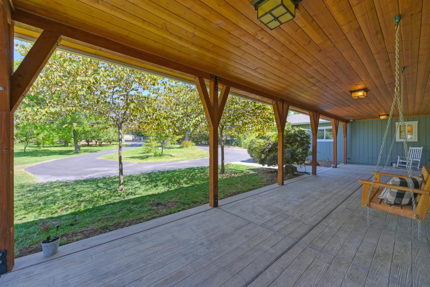 Detail Gallery Image 12 of 99 For 1653 Gold Rush Way, Penryn,  CA 95663 - 3 Beds | 2/1 Baths
