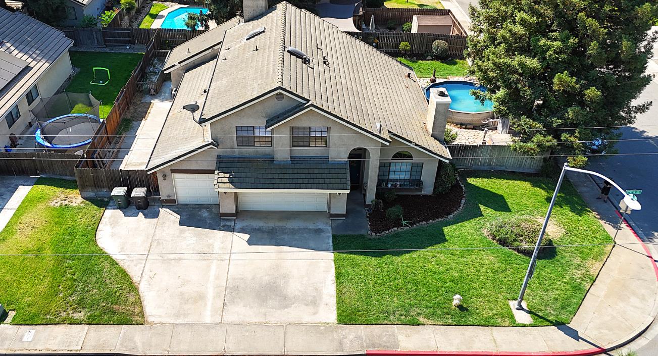 Detail Gallery Image 2 of 75 For 999 River Ave, Oakdale,  CA 95361 - 5 Beds | 4 Baths
