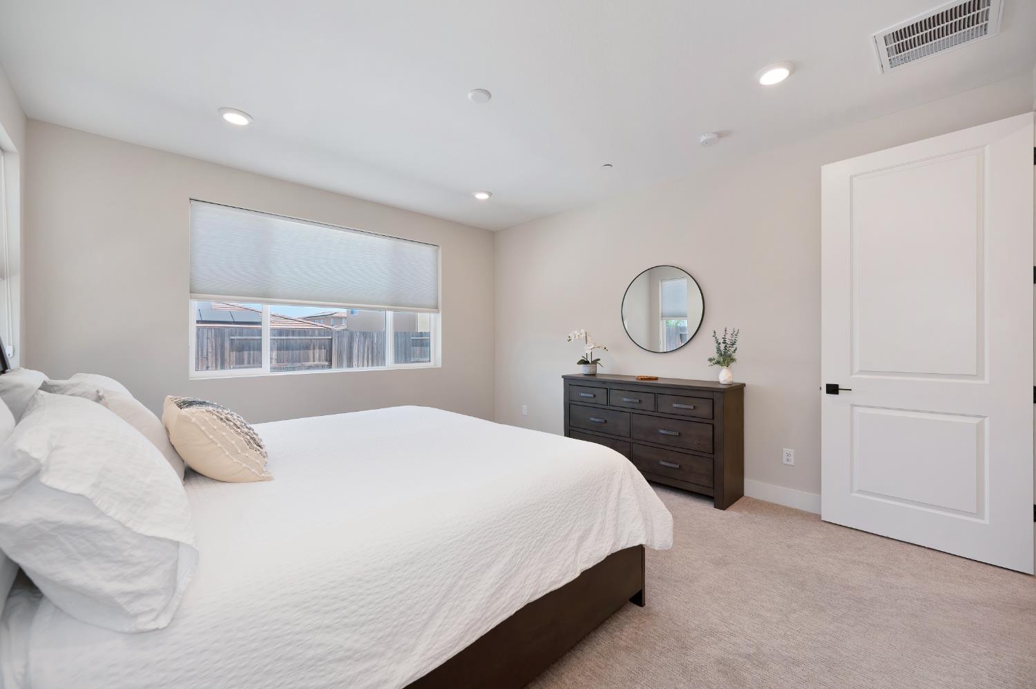Detail Gallery Image 19 of 32 For 140 Tortosa Ct, Lincoln,  CA 95648 - 4 Beds | 2 Baths