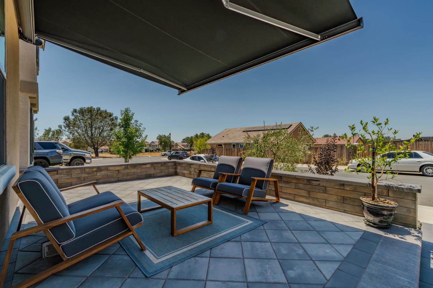 Detail Gallery Image 7 of 44 For 668 Morning Glory Cir, Ione,  CA 95640 - 4 Beds | 3 Baths