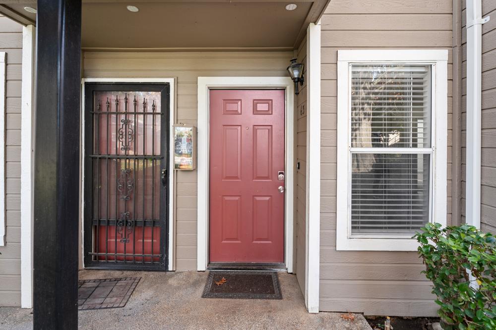 Detail Gallery Image 5 of 28 For 9101 Newhall Dr #63,  Sacramento,  CA 95826 - 2 Beds | 1 Baths