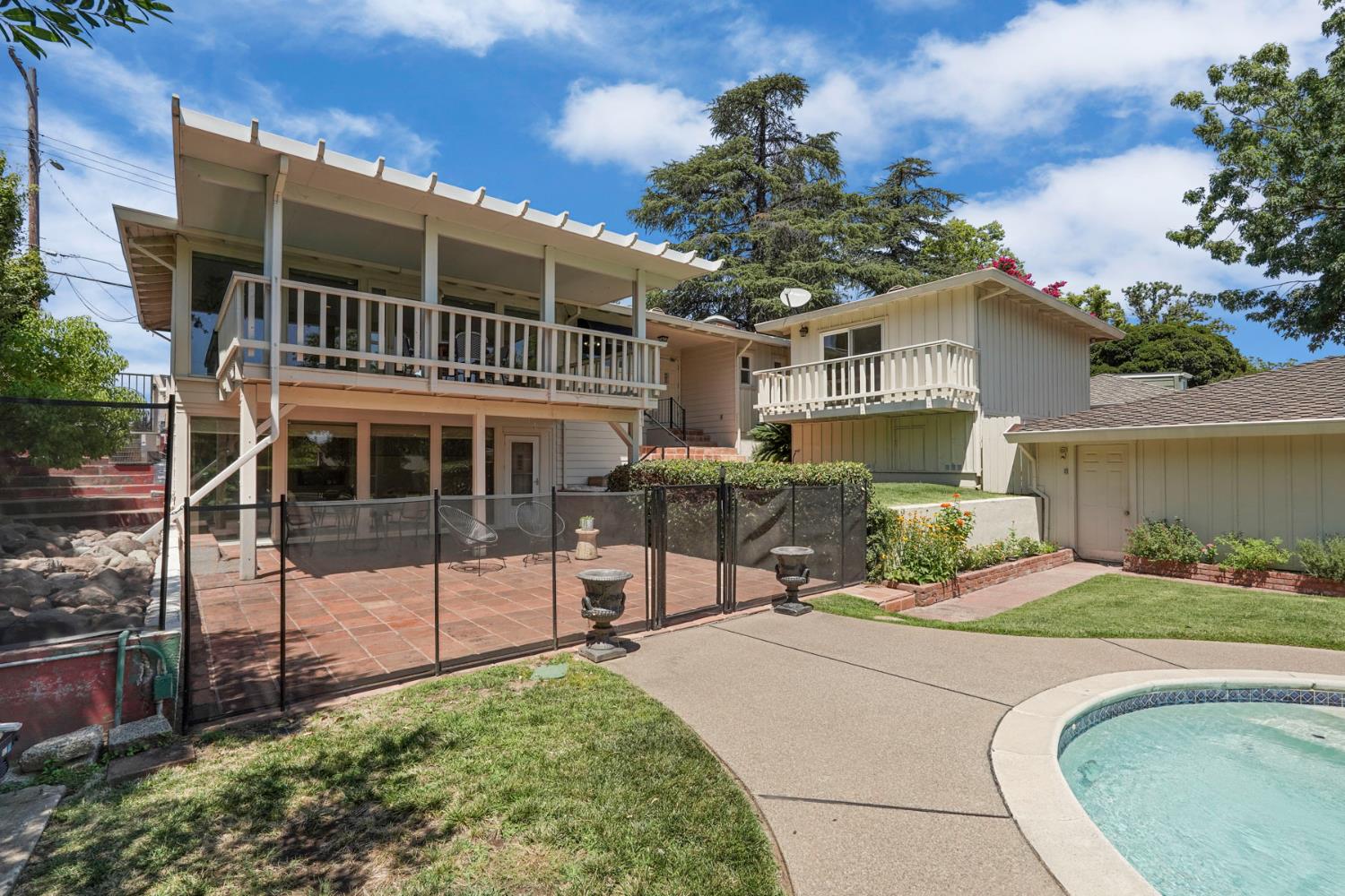 Detail Gallery Image 45 of 52 For 411 King Rd, Roseville,  CA 95678 - 4 Beds | 3 Baths