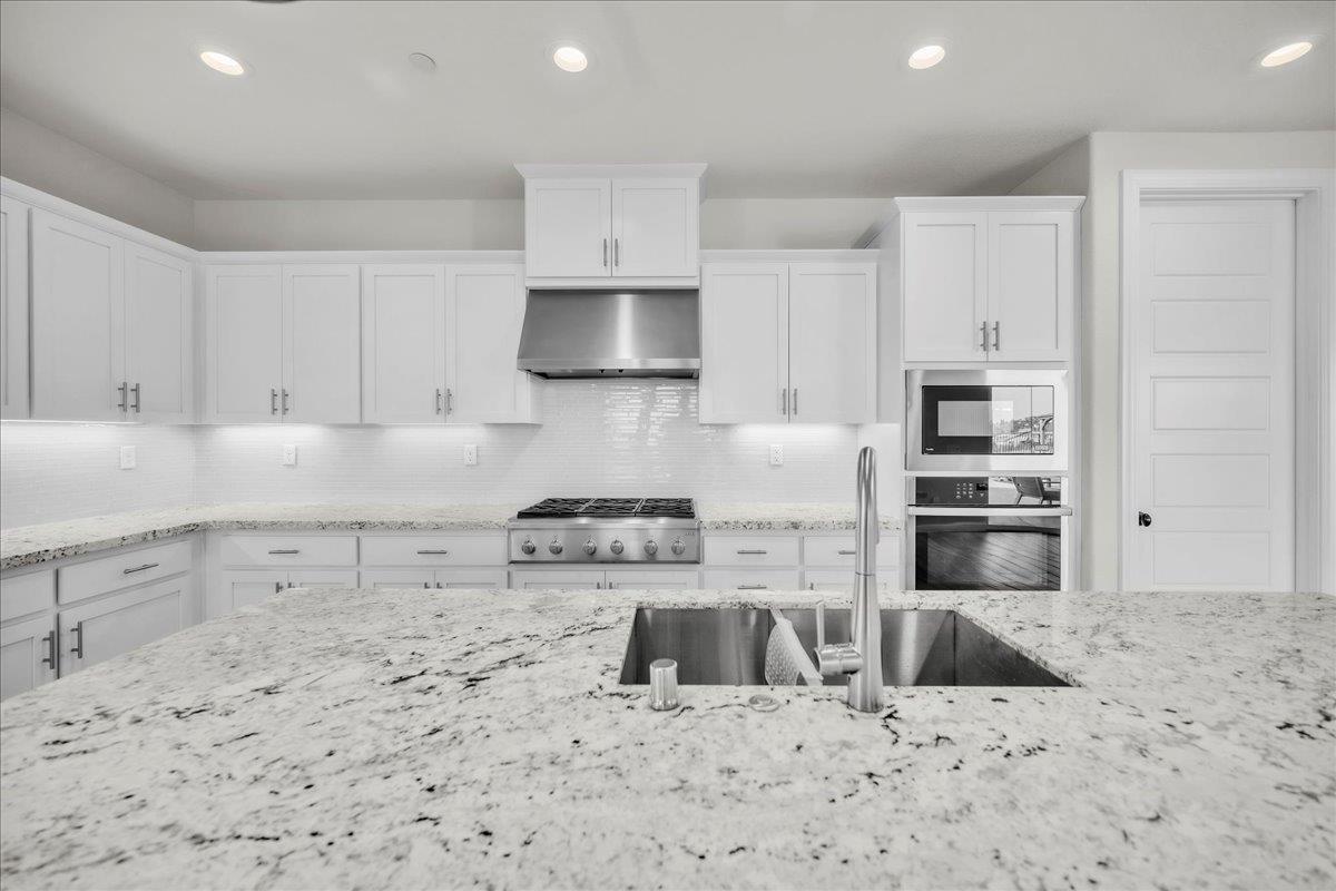 Detail Gallery Image 25 of 66 For 2944 Romano Dr, Lincoln,  CA 95648 - 4 Beds | 3 Baths