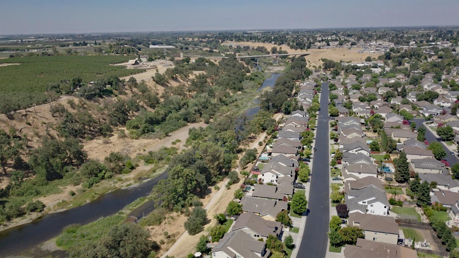 Detail Gallery Image 52 of 54 For 13702 Channel Ln, Waterford,  CA 95386 - 4 Beds | 3 Baths