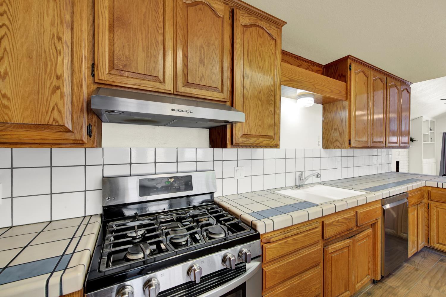 Detail Gallery Image 28 of 76 For 509 East, Winters,  CA 95694 - 3 Beds | 2 Baths