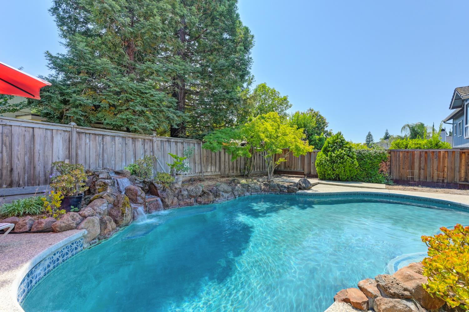 Detail Gallery Image 47 of 53 For 5408 E Brook Way, Elk Grove,  CA 95758 - 3 Beds | 2 Baths