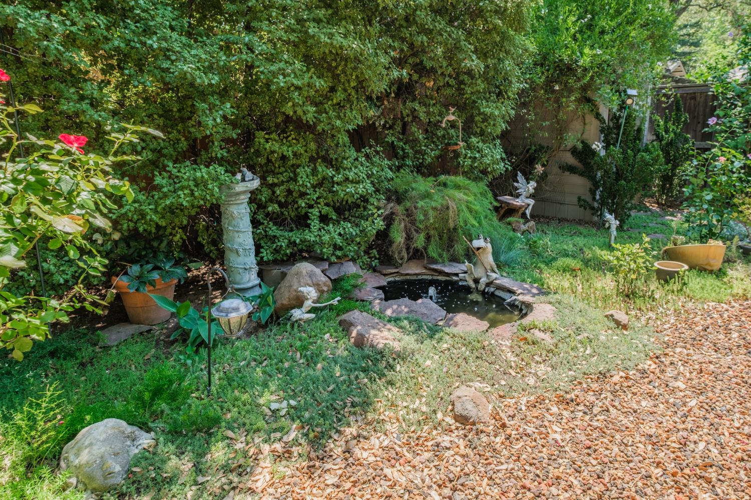 Detail Gallery Image 57 of 63 For 5148 Walnut Place Ln, Carmichael,  CA 95608 - 3 Beds | 2 Baths
