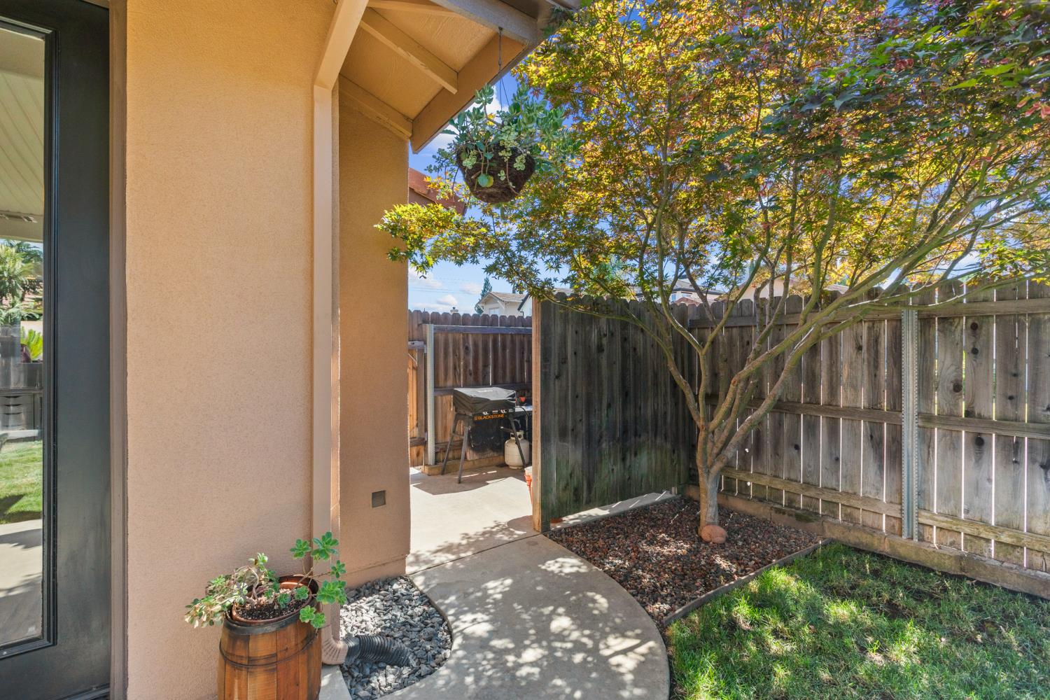 Detail Gallery Image 29 of 40 For 5307 Chatswood Way, Antelope,  CA 95843 - 3 Beds | 2 Baths