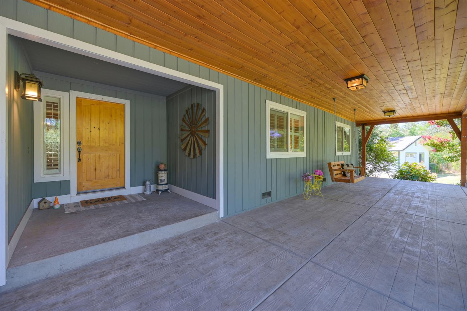 Detail Gallery Image 11 of 99 For 1653 Gold Rush Way, Penryn,  CA 95663 - 3 Beds | 2/1 Baths