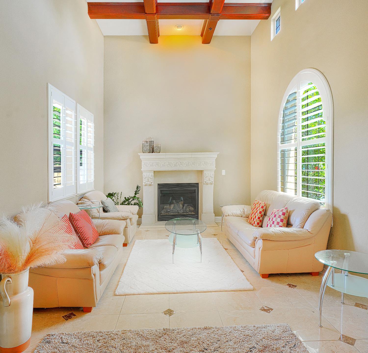 Detail Gallery Image 5 of 97 For 1340 Bella Cir, Lincoln,  CA 95648 - 7 Beds | 5 Baths