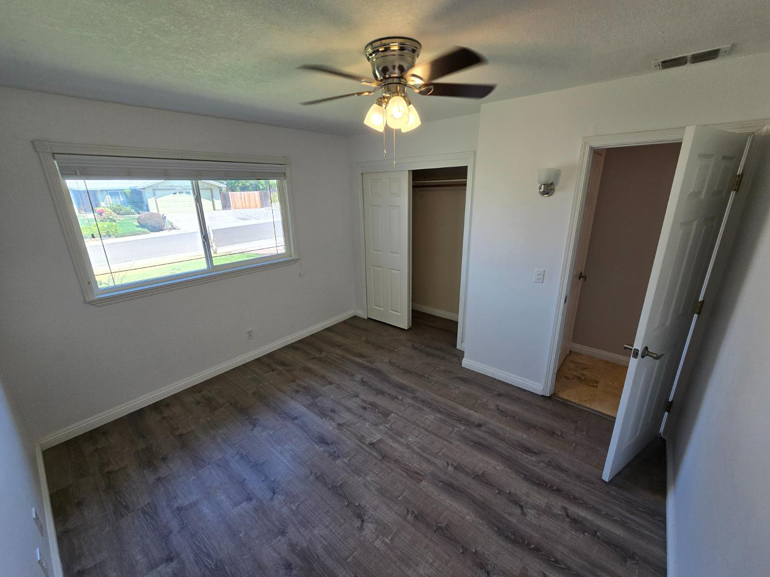 Detail Gallery Image 11 of 29 For 8052 Cammeray Dr, Citrus Heights,  CA 95610 - 3 Beds | 2 Baths