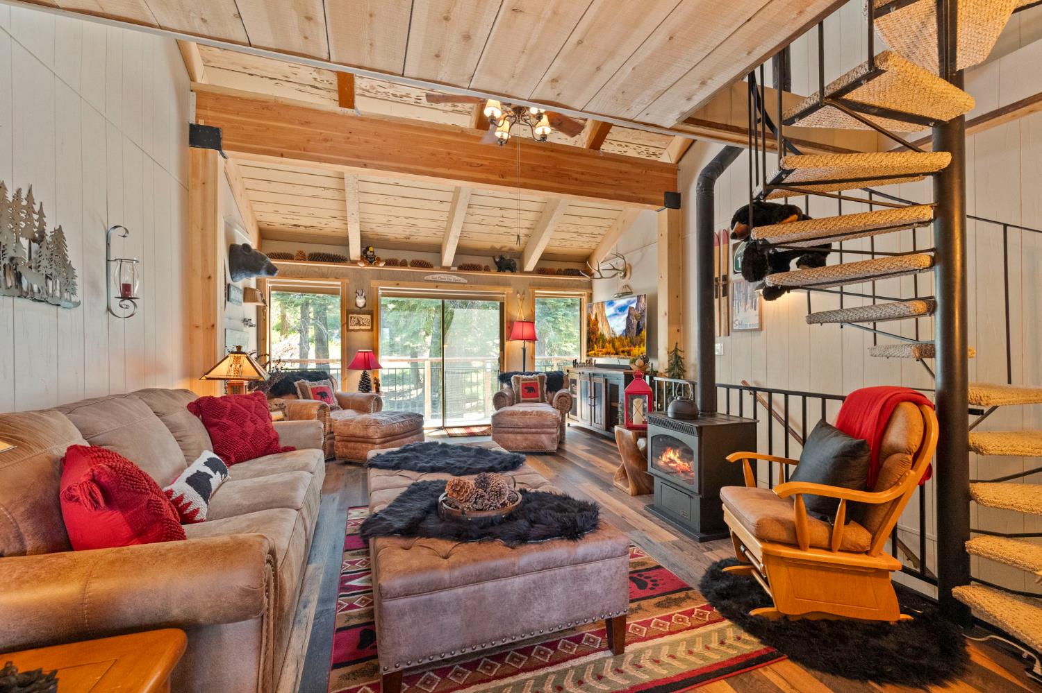 Detail Gallery Image 4 of 39 For 33745 Upper Leland Rd 40a,  Strawberry,  CA 95375 - 3 Beds | 2 Baths