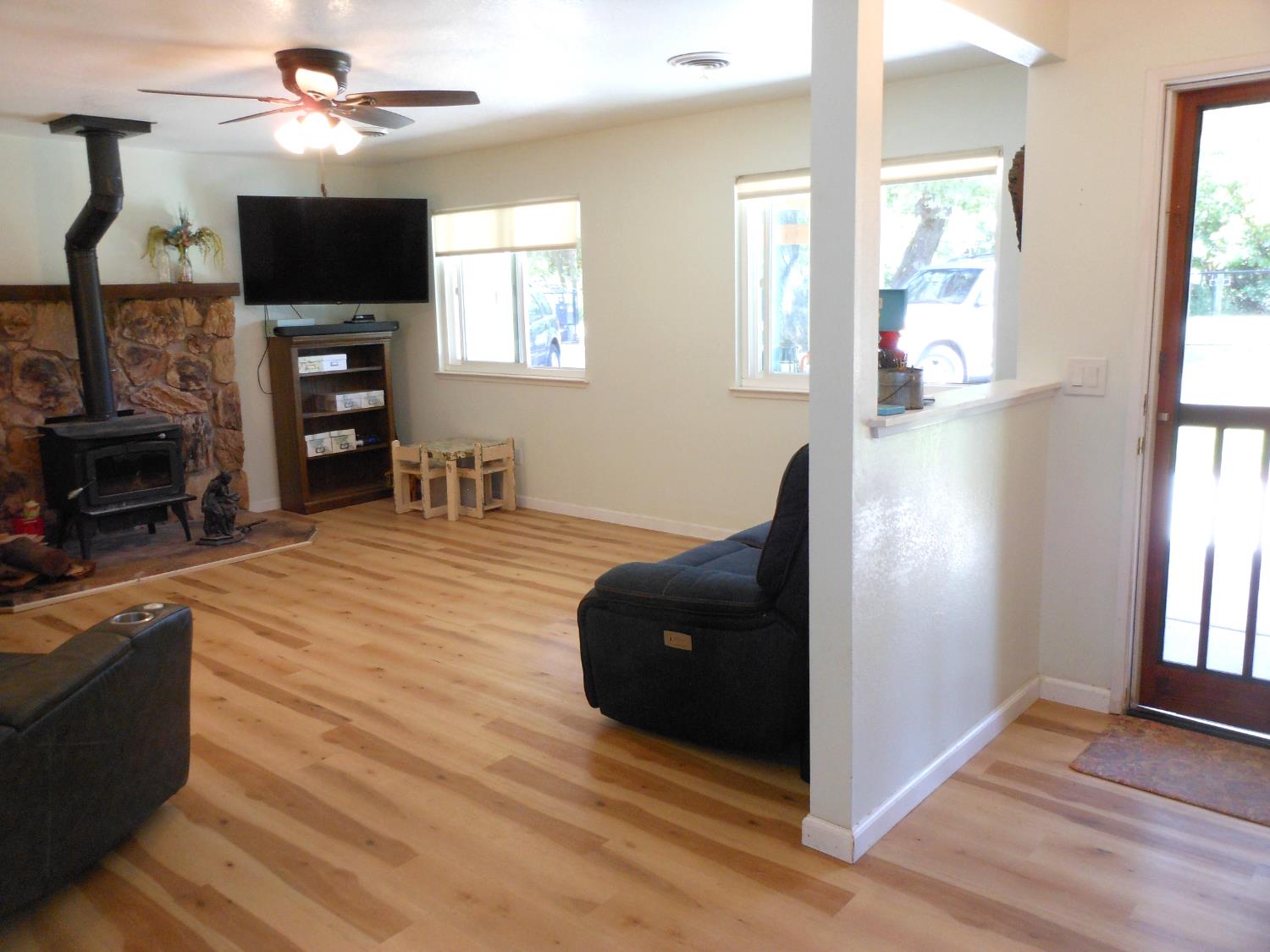Detail Gallery Image 7 of 40 For 17068 Vintage Dr, Grass Valley,  CA 95949 - 4 Beds | 3 Baths