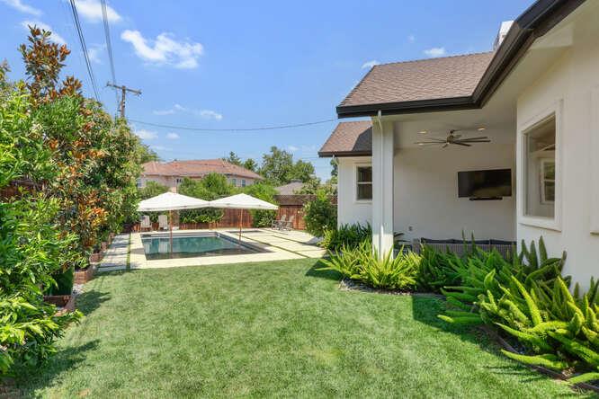 Detail Gallery Image 76 of 78 For 3710 Esperanza Dr, Sacramento,  CA 95864 - 4 Beds | 3/1 Baths