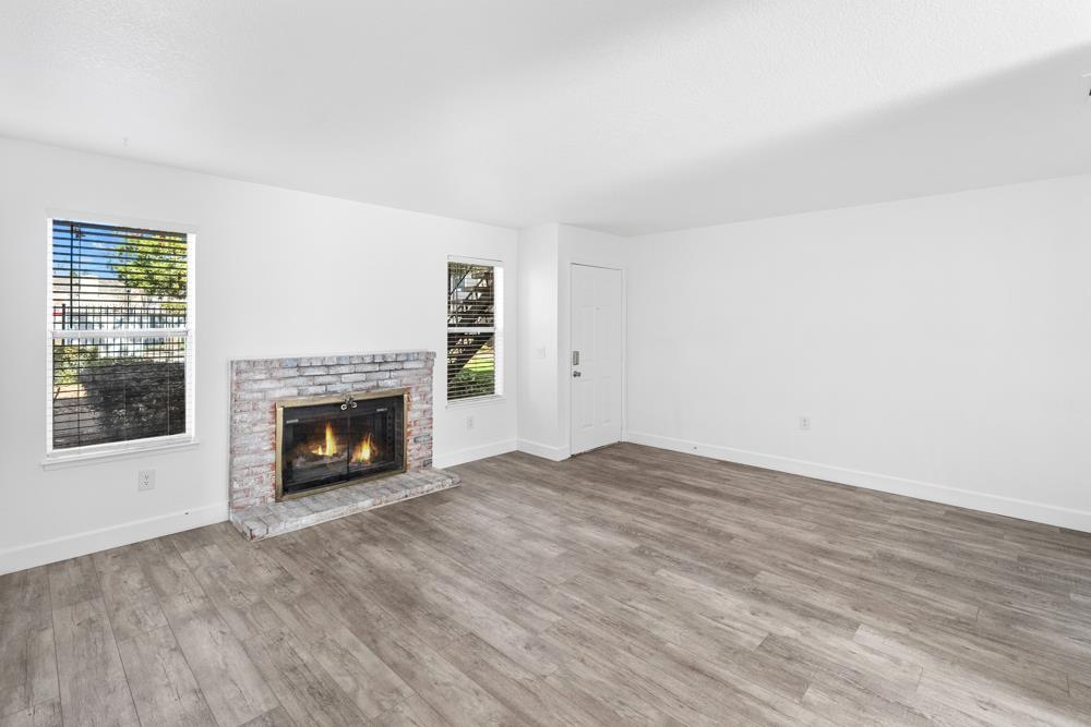 Detail Gallery Image 8 of 28 For 9101 Newhall Dr #63,  Sacramento,  CA 95826 - 2 Beds | 1 Baths