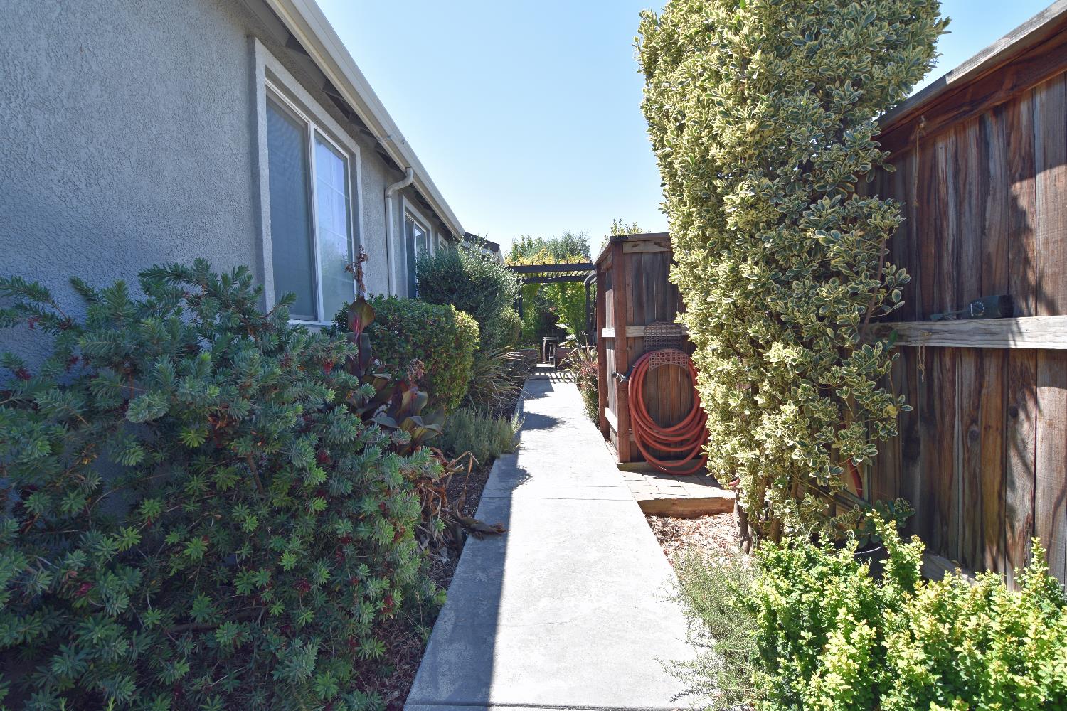Detail Gallery Image 46 of 54 For 13702 Channel Ln, Waterford,  CA 95386 - 4 Beds | 3 Baths