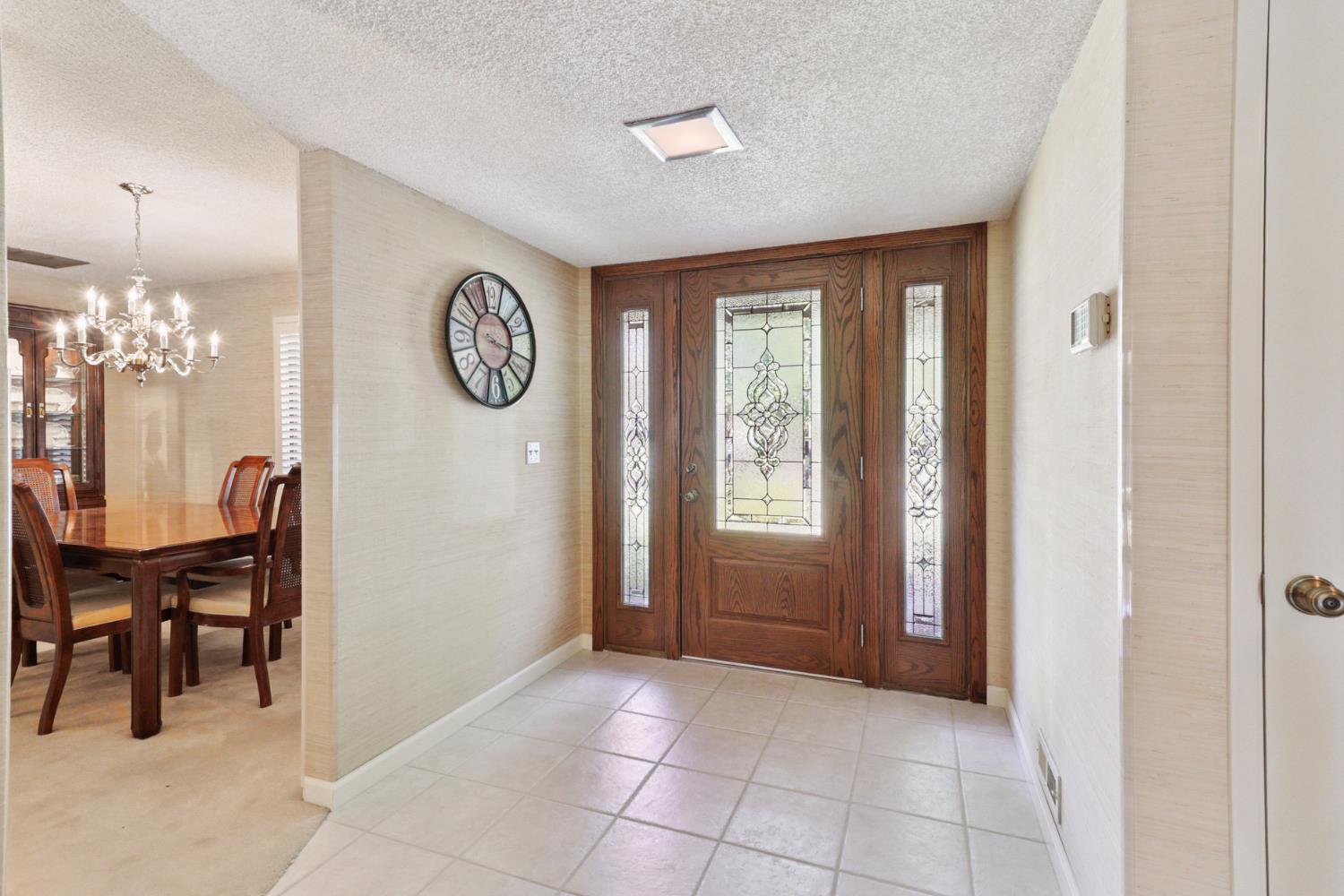 Detail Gallery Image 6 of 95 For 7919 Wonder St, Citrus Heights,  CA 95610 - 4 Beds | 2/1 Baths