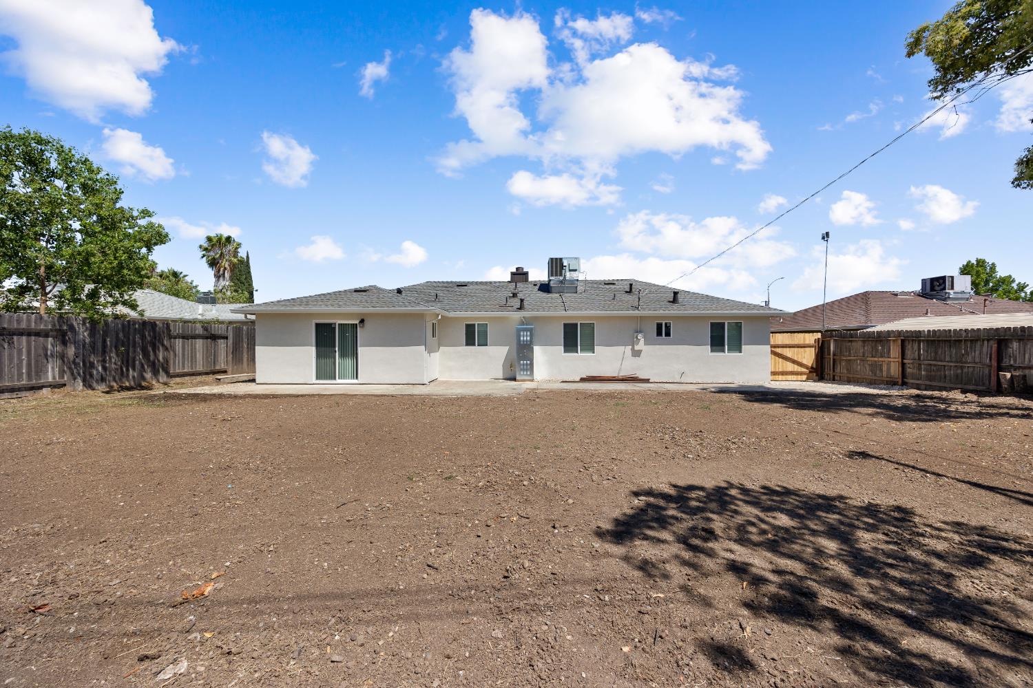 Detail Gallery Image 29 of 35 For 6237 San Martin St, North Highlands,  CA 95660 - 4 Beds | 2 Baths